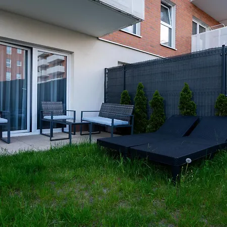 Wroblewskiego Chic With Garden * Lodz (Lodz)