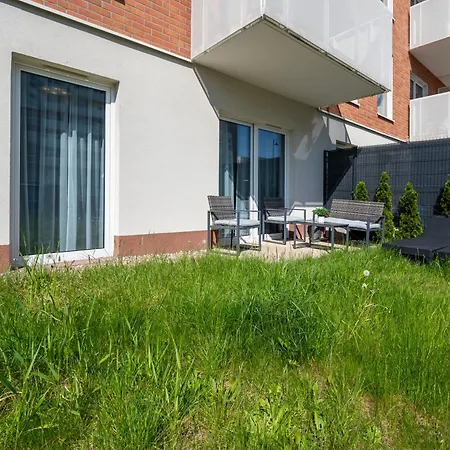 Wroblewskiego Chic With Garden Apartment